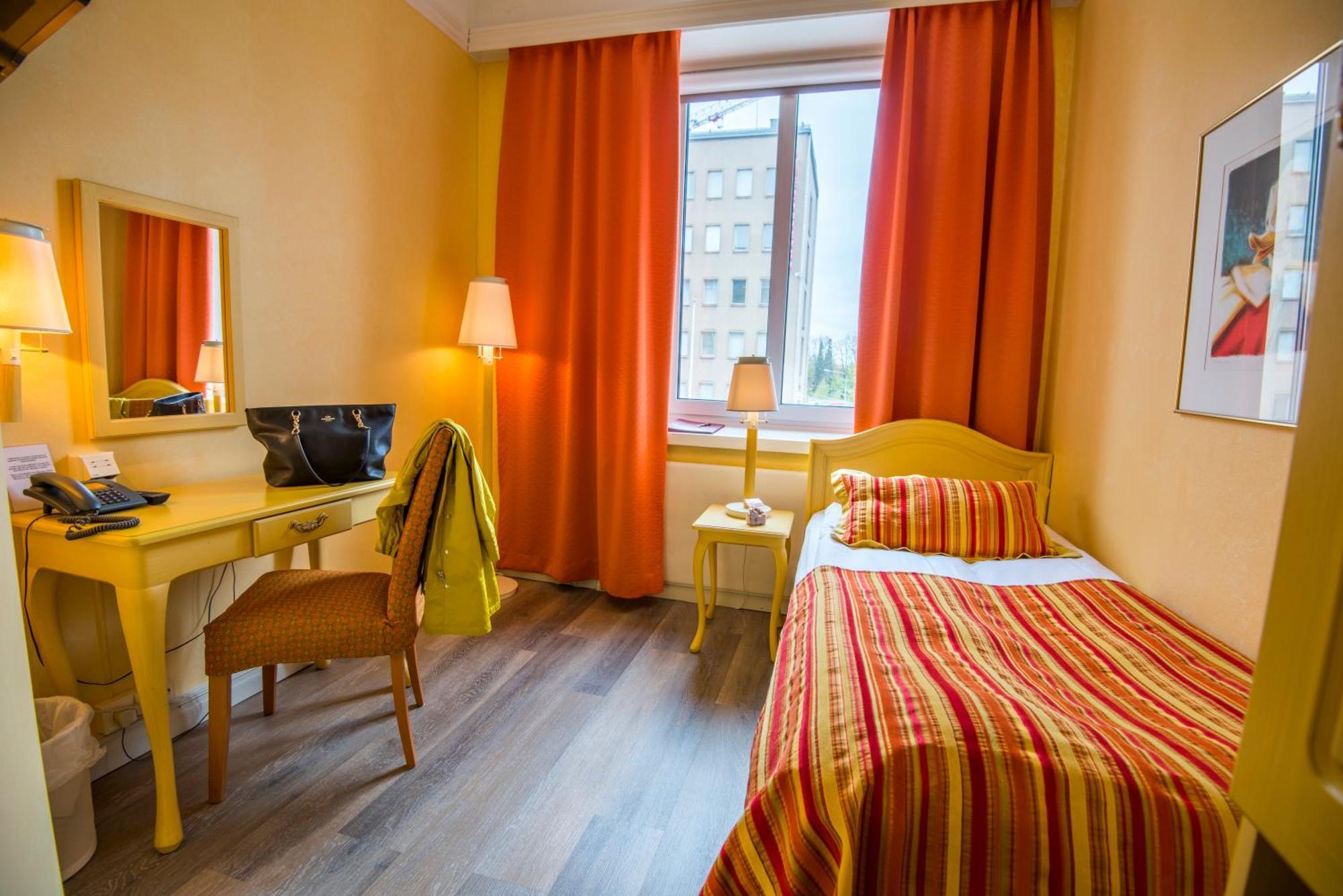 Hotel Astor Vaasa Exterior photo